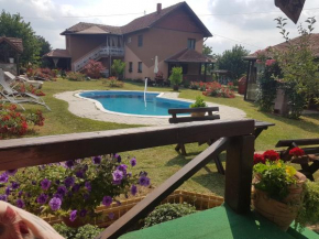 Гостиница Guest House Rose  Smederevska Palanka